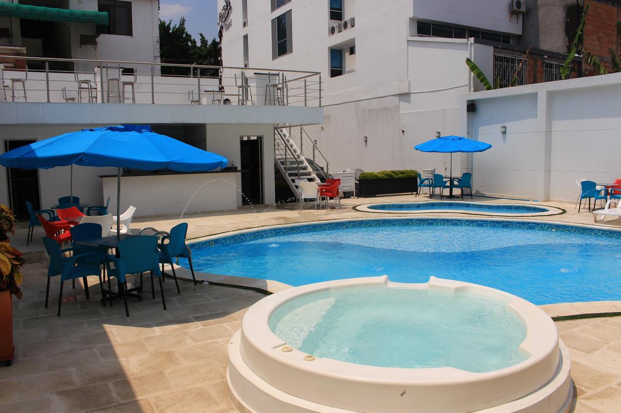 Hotel Royal Fenix โยปาล ภายนอก รูปภาพ